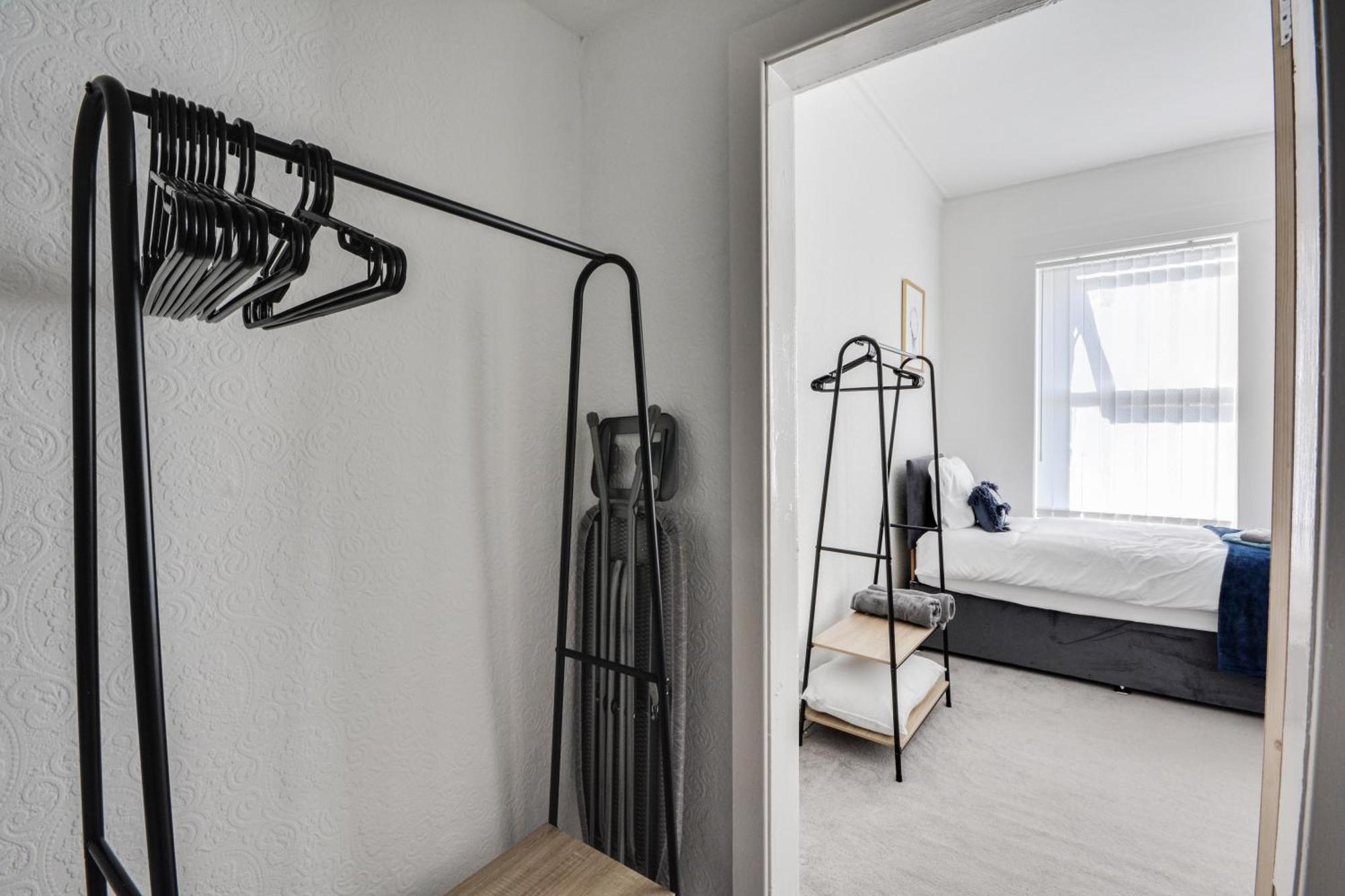 Stay With Alexandra 2 Free Parking - High Speed Free Wifi Liverpool Ngoại thất bức ảnh