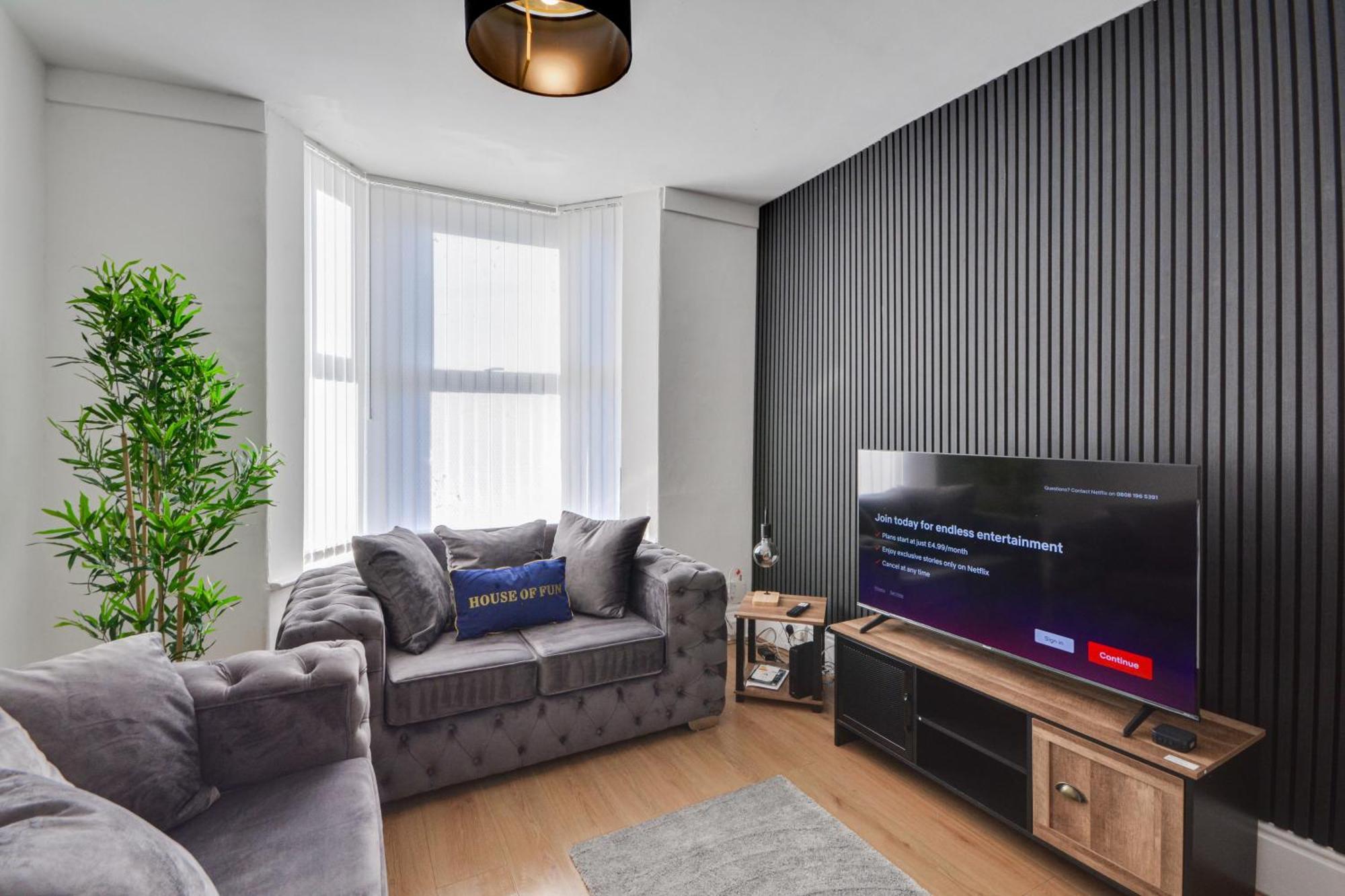 Stay With Alexandra 2 Free Parking - High Speed Free Wifi Liverpool Ngoại thất bức ảnh